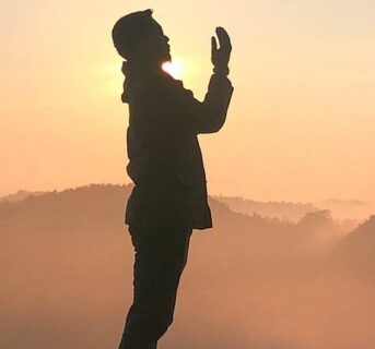 sunset, yogyakarta, sunrise, potrait, nature, jogjakarta, pray, people, phone wallpaper, traveling, indonesia, aesthetic wallpaper, iphone wallpaper